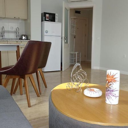 July'S Island Deluxe Apartment เชอร์โนโมเรทส์ ภายนอก รูปภาพ